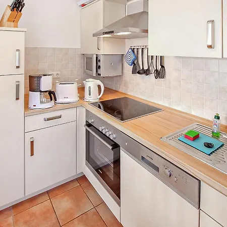 Moenchgut * Alt Reddevitz